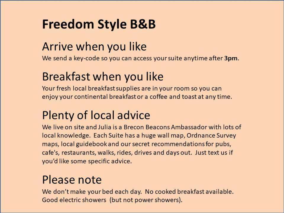 Neuadd B&B Suites 크릭호웰 외부 사진